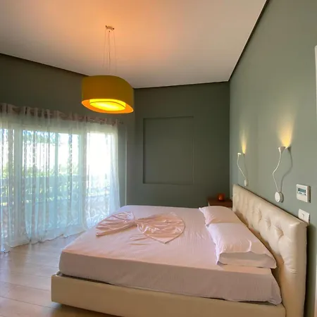 Vila Luxury Villa-duplex, Lalzi Bay Breeze Plazhi San Pietro