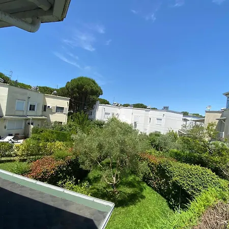 Villa Luxury Villa-duplex, Lalzi Bay Breeze